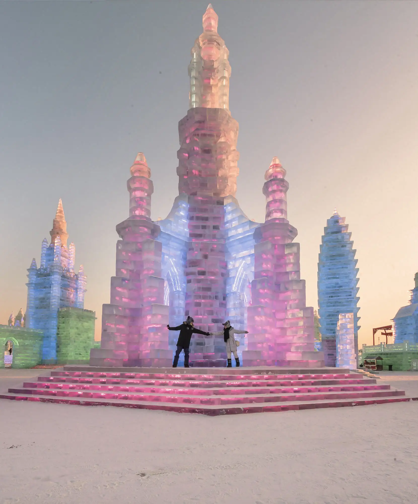 conunpardemaletas-harbin.webp - Pangea Viajes