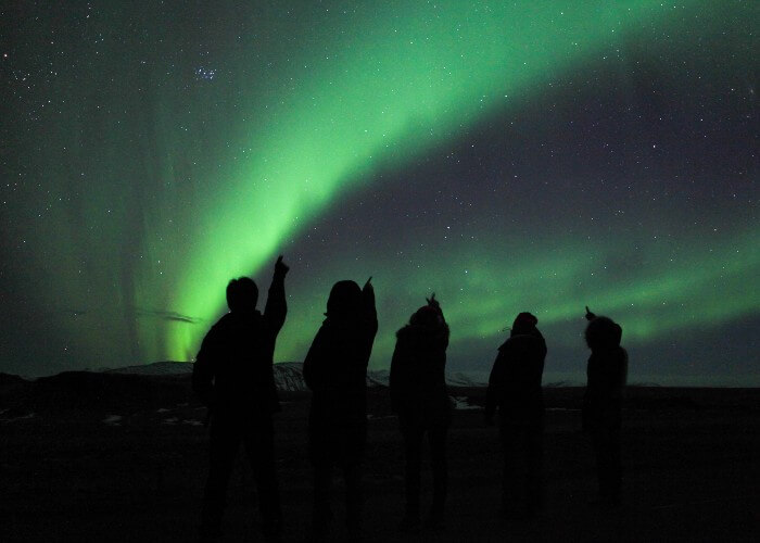 3. Ver el baile de las auroras boreales