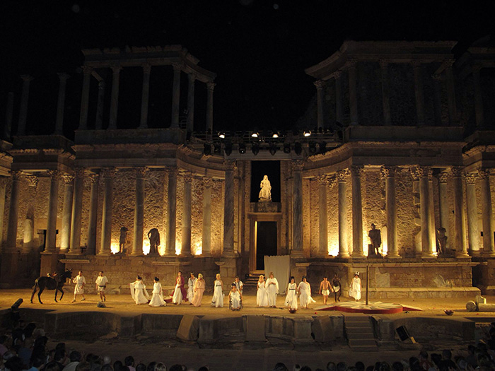 Teatro-de-Merida-nocturno