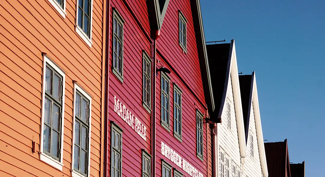 blog-casas-de-colores-bergen.webp - Pangea Viajes