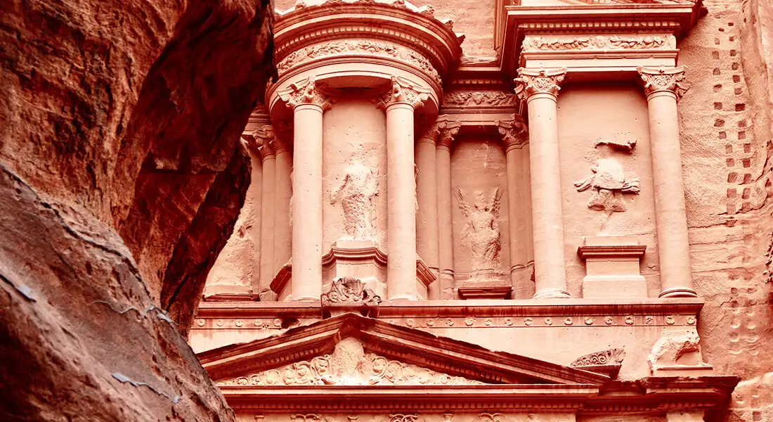 blog-cuales-son-las-maravillas-del-mundo.webp - Pangea Viajes