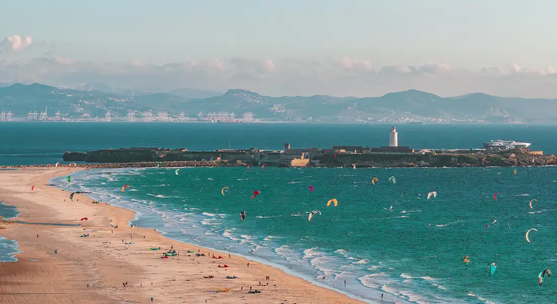 blog-kitesurf-tarifa-espana.webp - Pangea Viajes