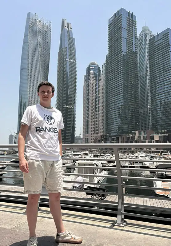 Borja ha estado en Emiratos Árabes para contártelo todo