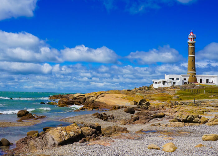 destinos-para-huir-invierno-viaje-a-uruguay-cabo-polonio
