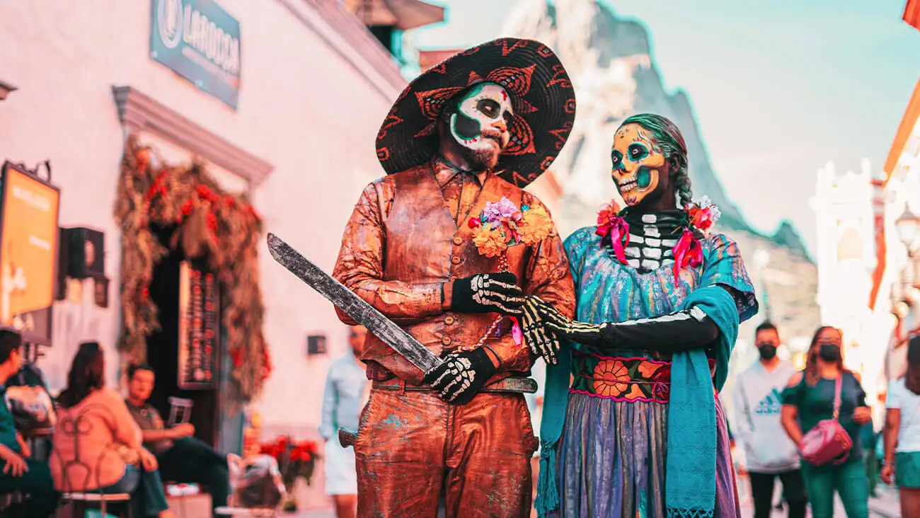 Día de Muertos en México: tradiciones y lugares para vivirlo