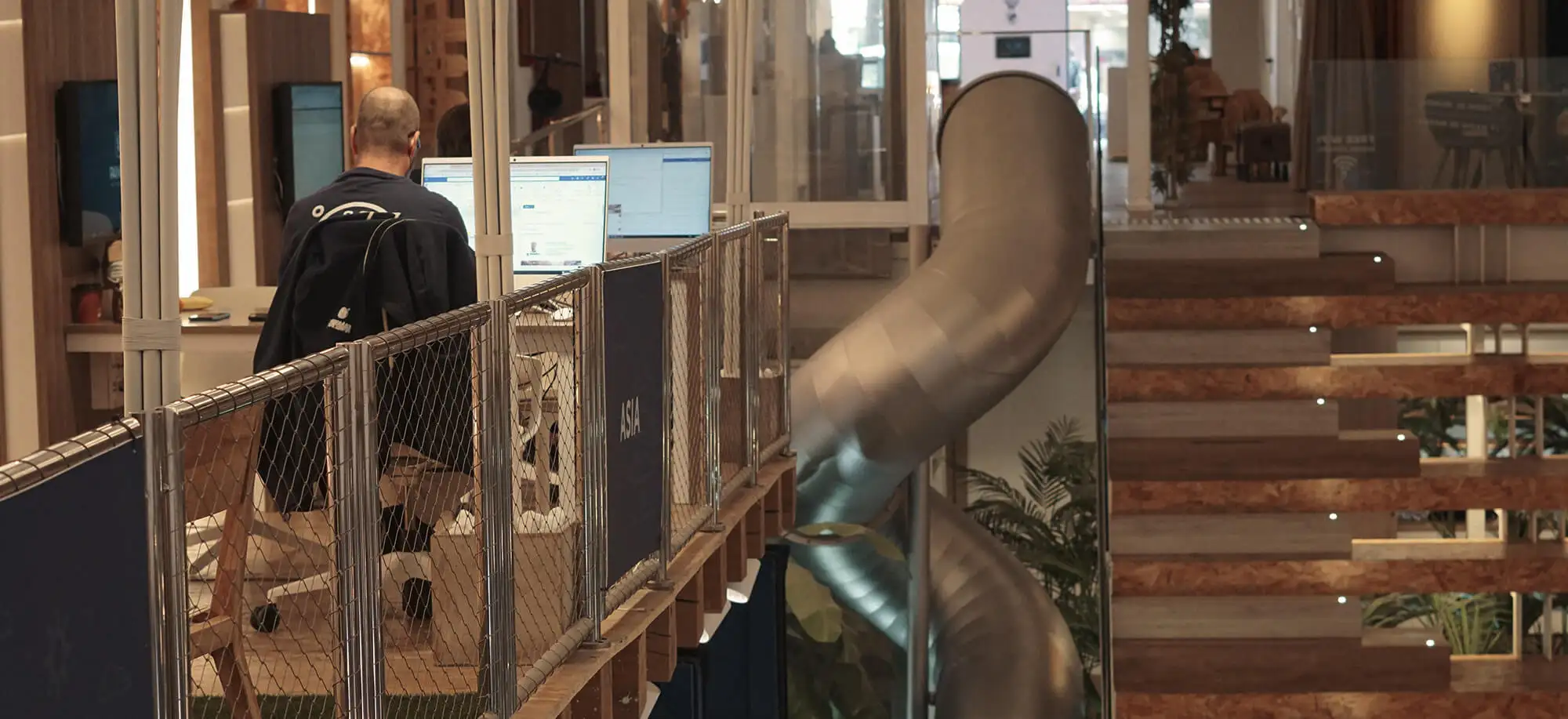 image-galeria-BCN-4-d.webp - Pangea Viajes