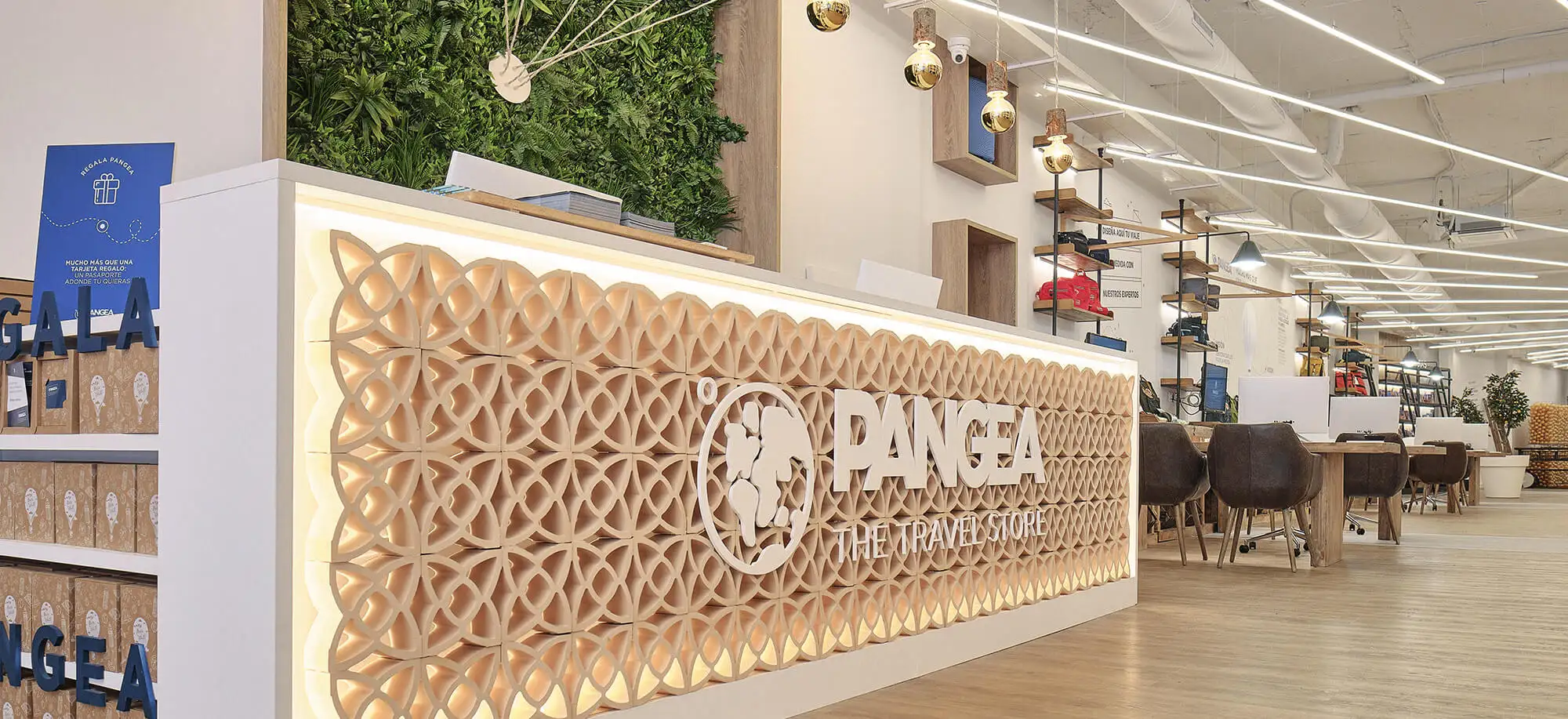 image-galeria-VLC-4-d.webp - Pangea Viajes