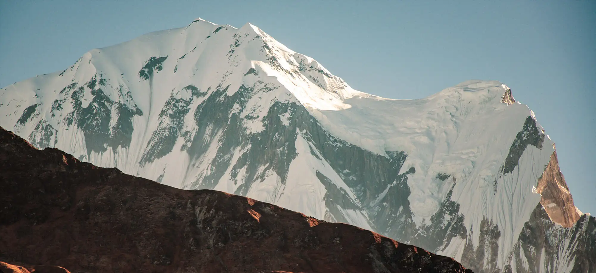 image-viajar-a-butan-monte-chomolhari-g3.webp - Pangea Viajes