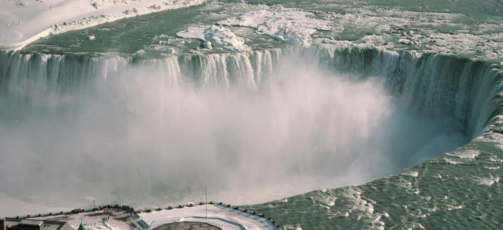 image-viajar-a-canada-cataratas-del-niagara-g3.webp - Pangea Viajes