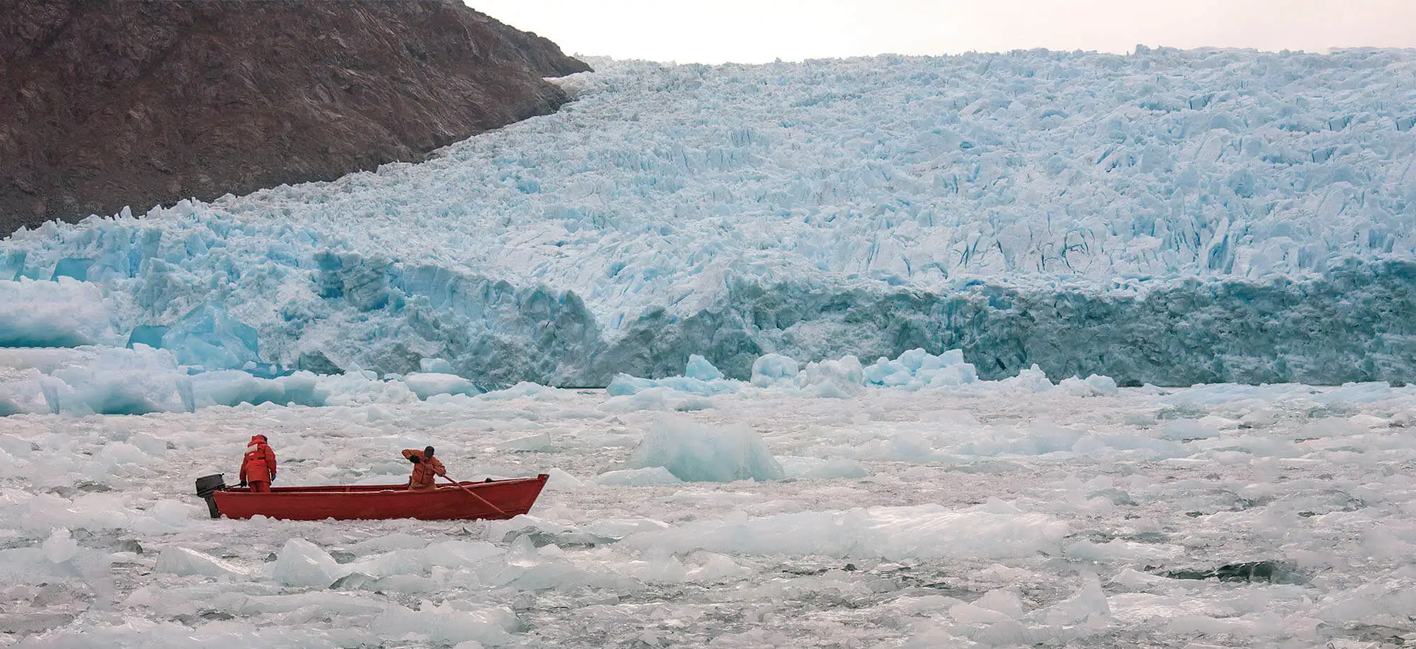 image-viajar-a-chile-PN-laguna-de-san-rafael-g2.webp - Pangea Viajes