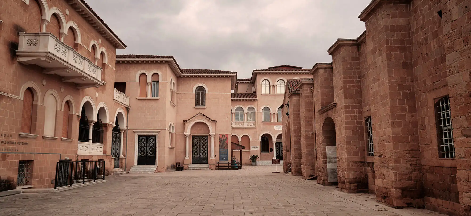 image-viajar-a-chipre-nicosia-g2.webp - Pangea Viajes