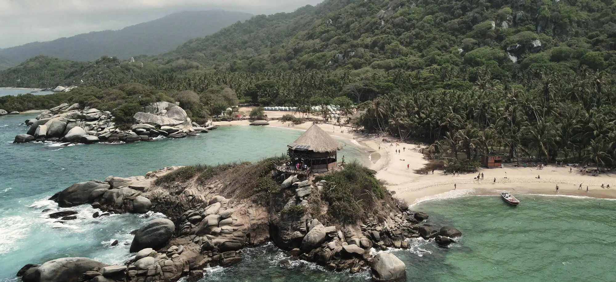 image-viajar-a-colombia-tayrona-g2.webp - Pangea Viajes