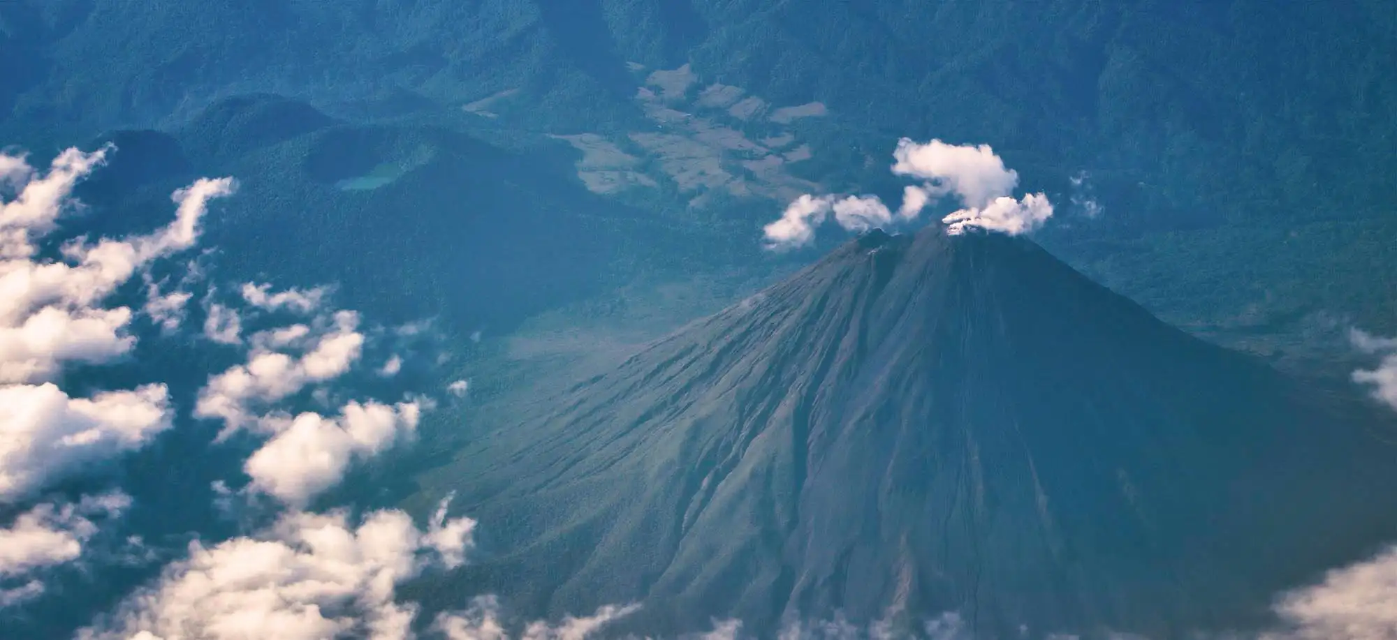 image-viajar-a-costa-rica-parque-nacional-del-volcan-arenal-g2.webp - Pangea Viajes