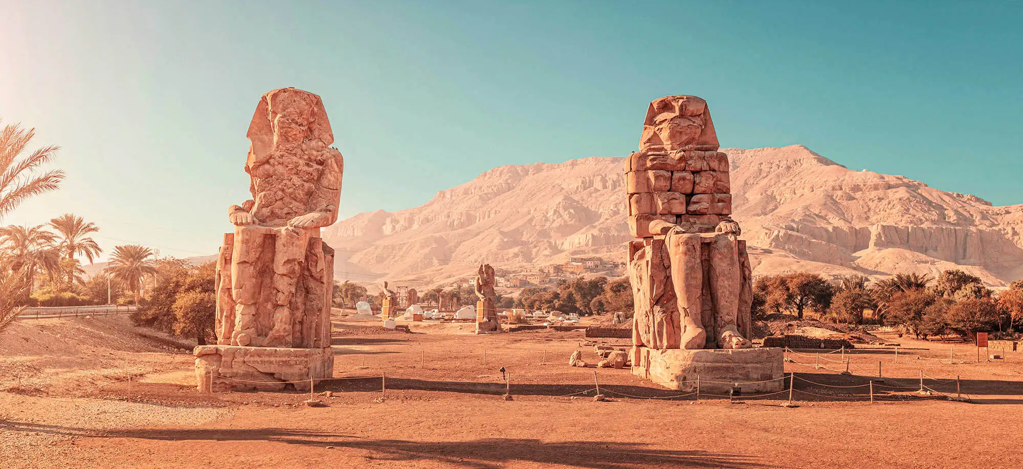 image-viajar-a-egipto-valle-de-los-reyes-g1.webp - Pangea Viajes