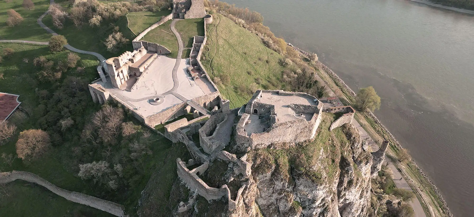 image-viajar-a-eslovaquia-bratislava-g-1.webp - Pangea Viajes