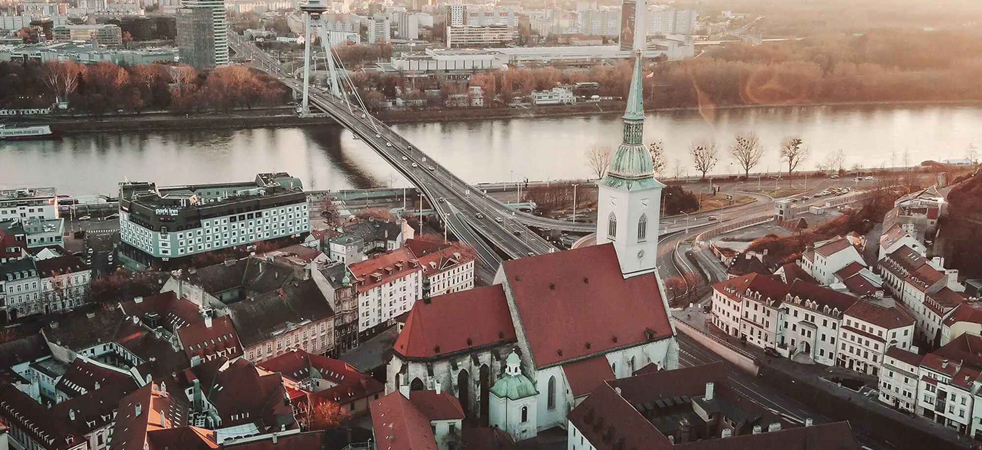 image-viajar-a-eslovaquia-bratislava-g-2.webp - Pangea Viajes