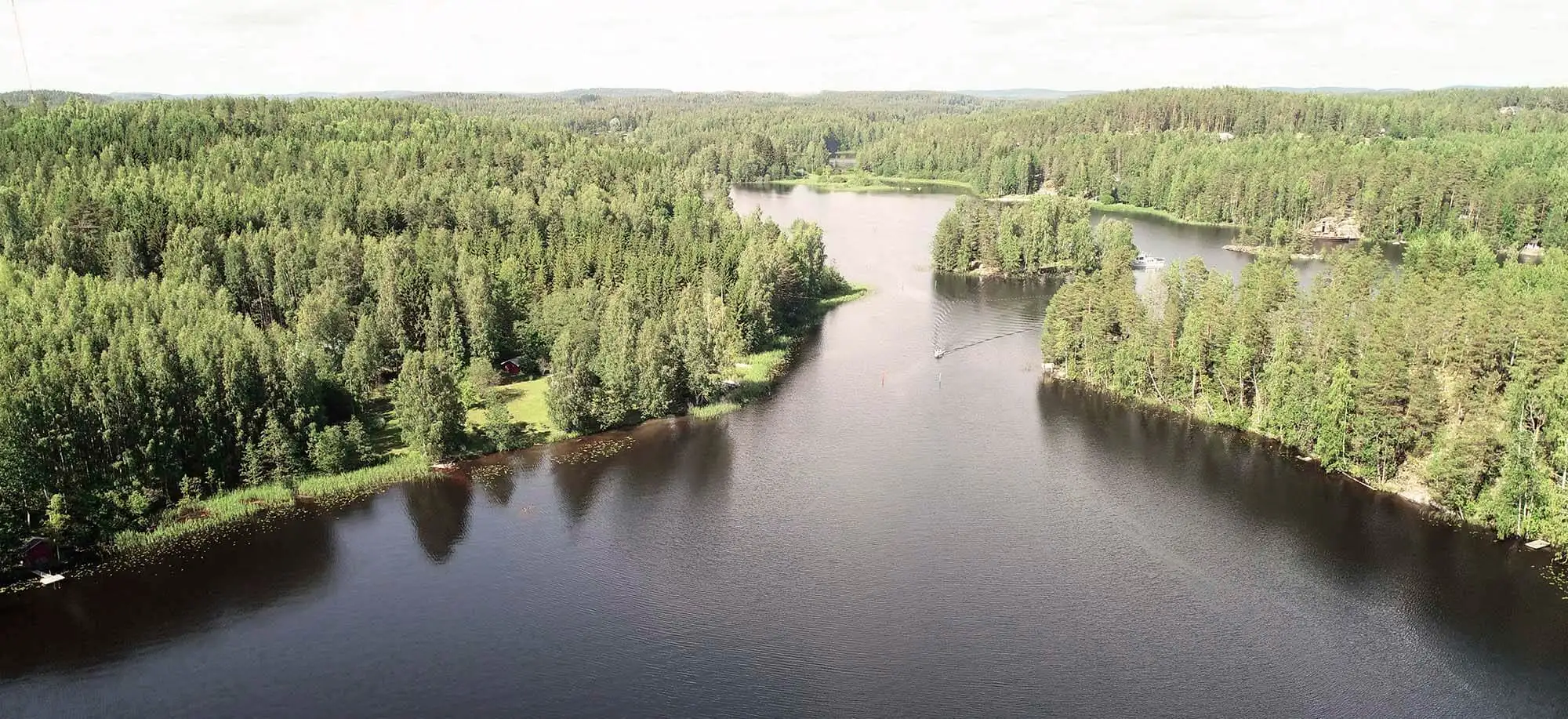 image-viajar-a-finlandia-region-de-los-lagos-g1.webp - Pangea Viajes