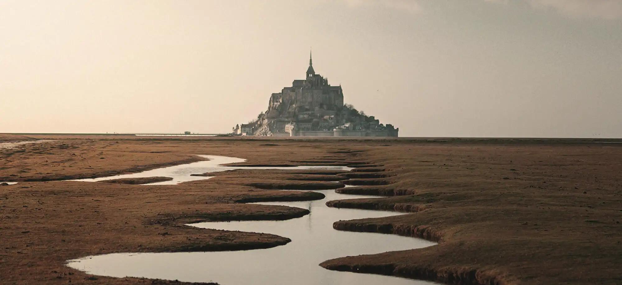 image-viajar-a-francia-monte saint michel-g-1.webp - Pangea Viajes