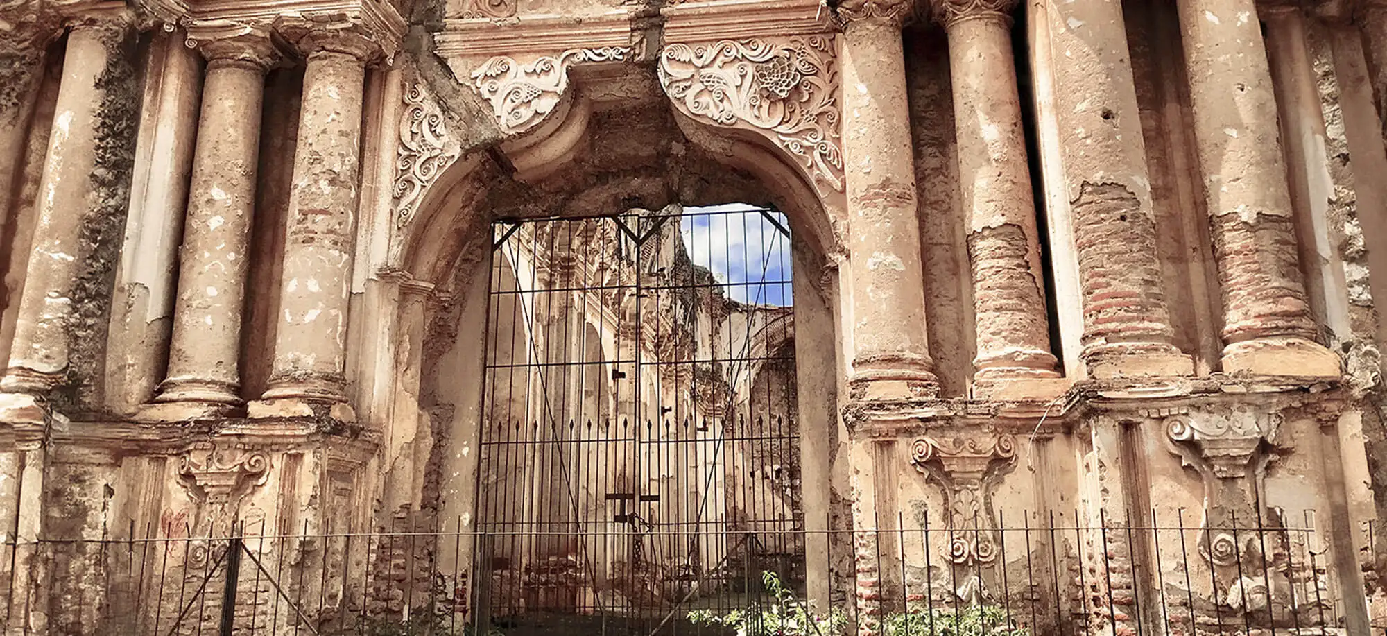 image-viajar-a-guatemala-antigua guatemala-g-1.webp - Pangea Viajes