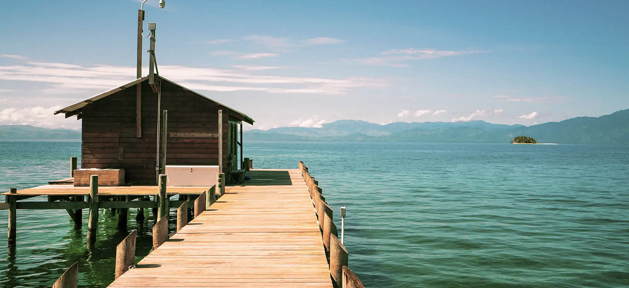 image-viajar-a-honduras-cayos cochinos-g-3.webp - Pangea Viajes