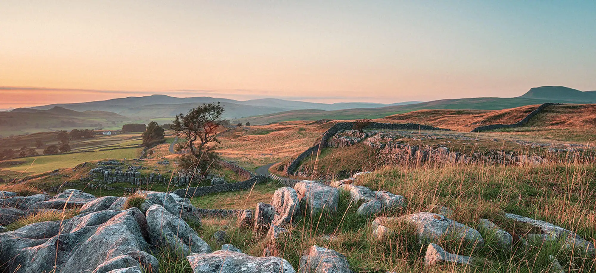 image-viajar-a-inglaterra-parque nacional de yorkshire-g-2.webp - Pangea Viajes