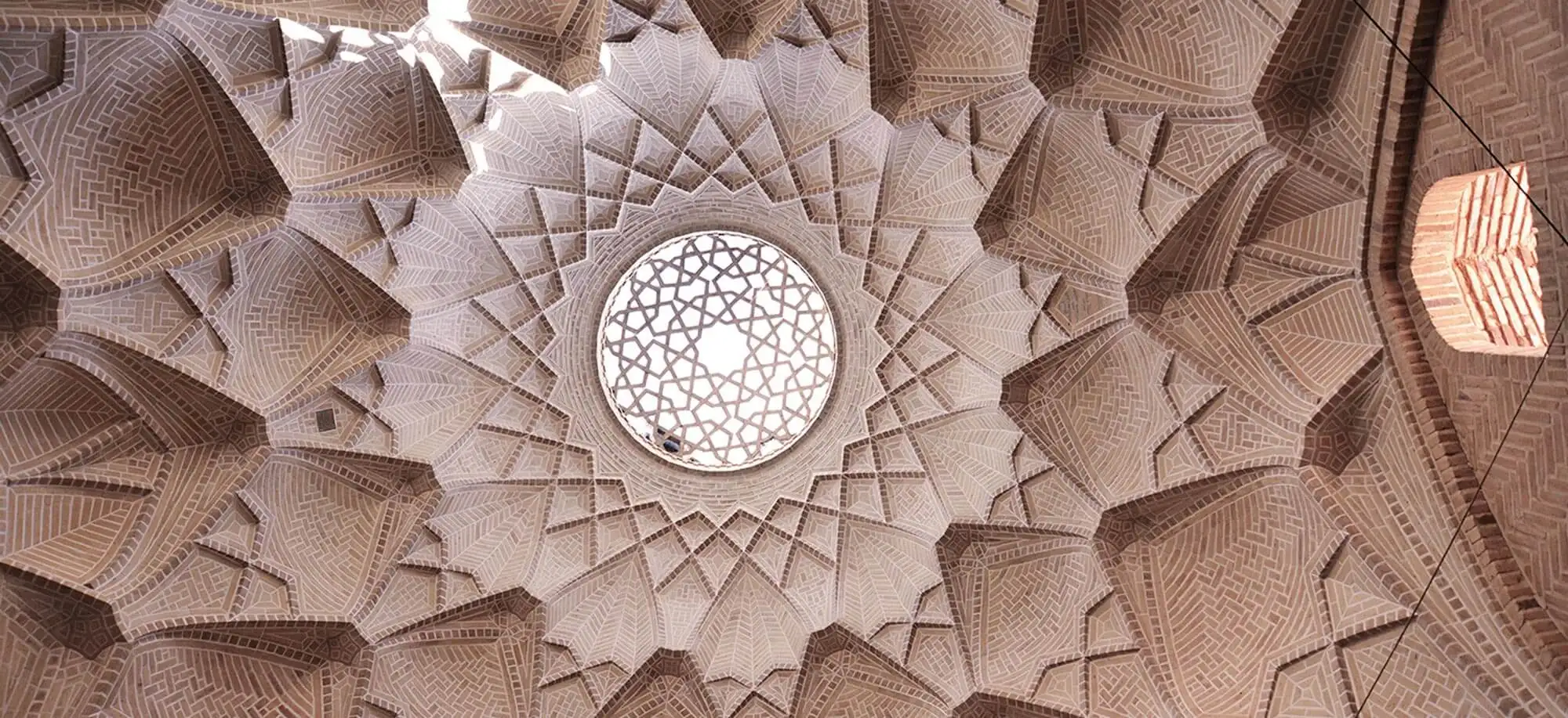 image-viajar-a-iran-yazd-g-3.webp - Pangea Viajes