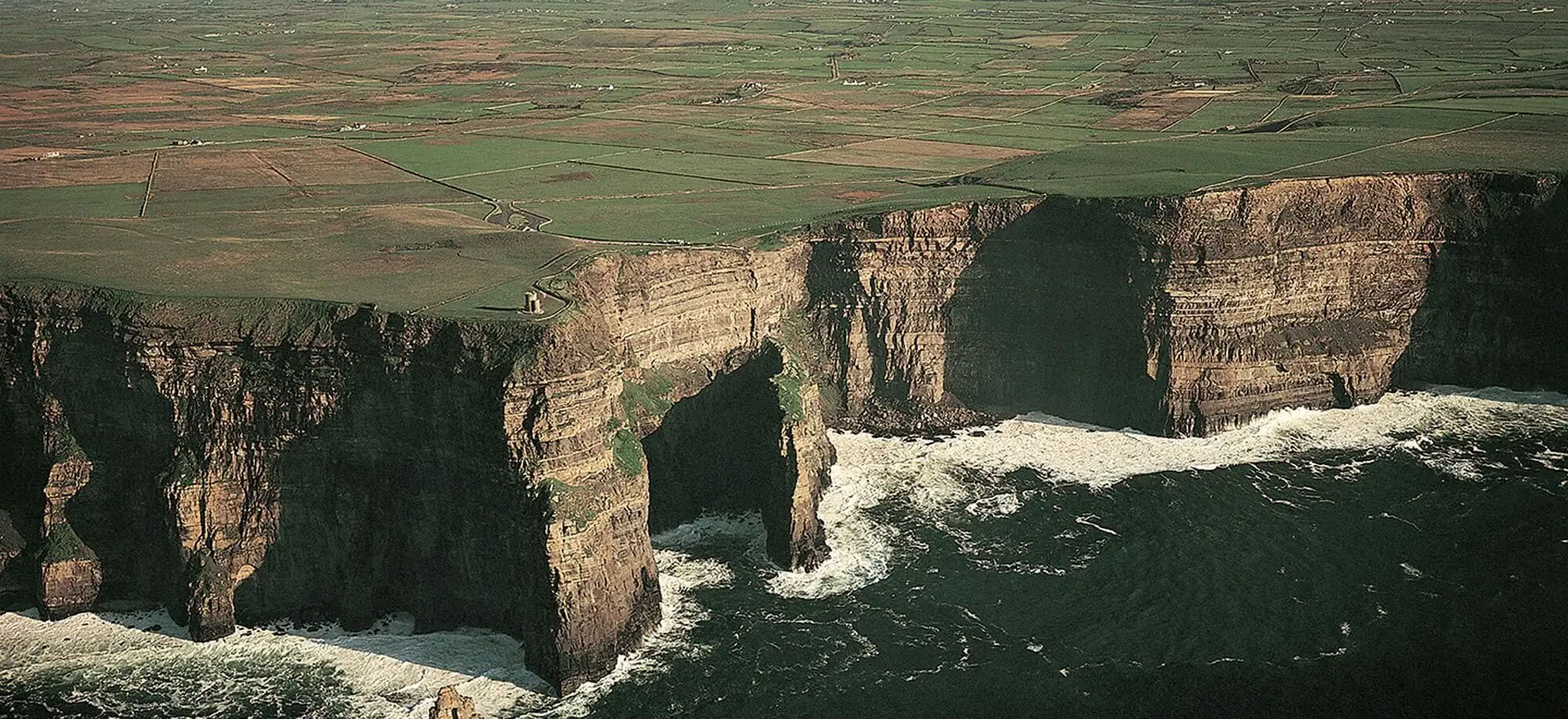 image-viajar-a-irlanda-acantilados de moher-g-1.webp - Pangea Viajes