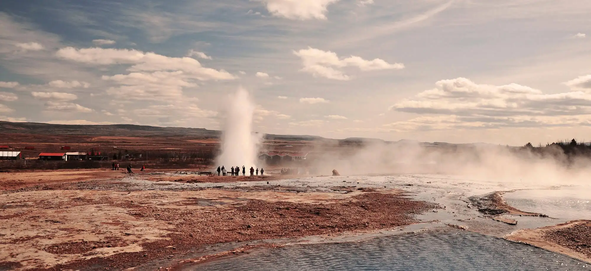 image-viajar-a-islandia-geysir-g1.webp - Pangea Viajes