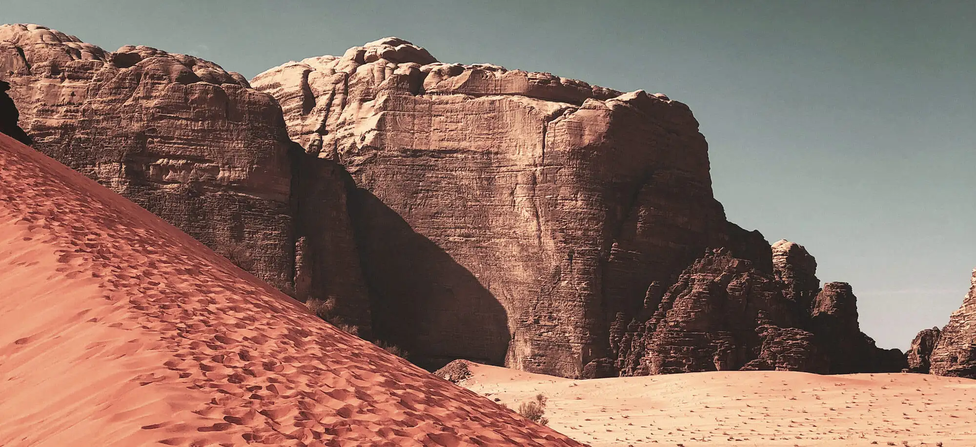 image-viajar-a-jordania-desierto-wadi-rum-g2.webp - Pangea Viajes