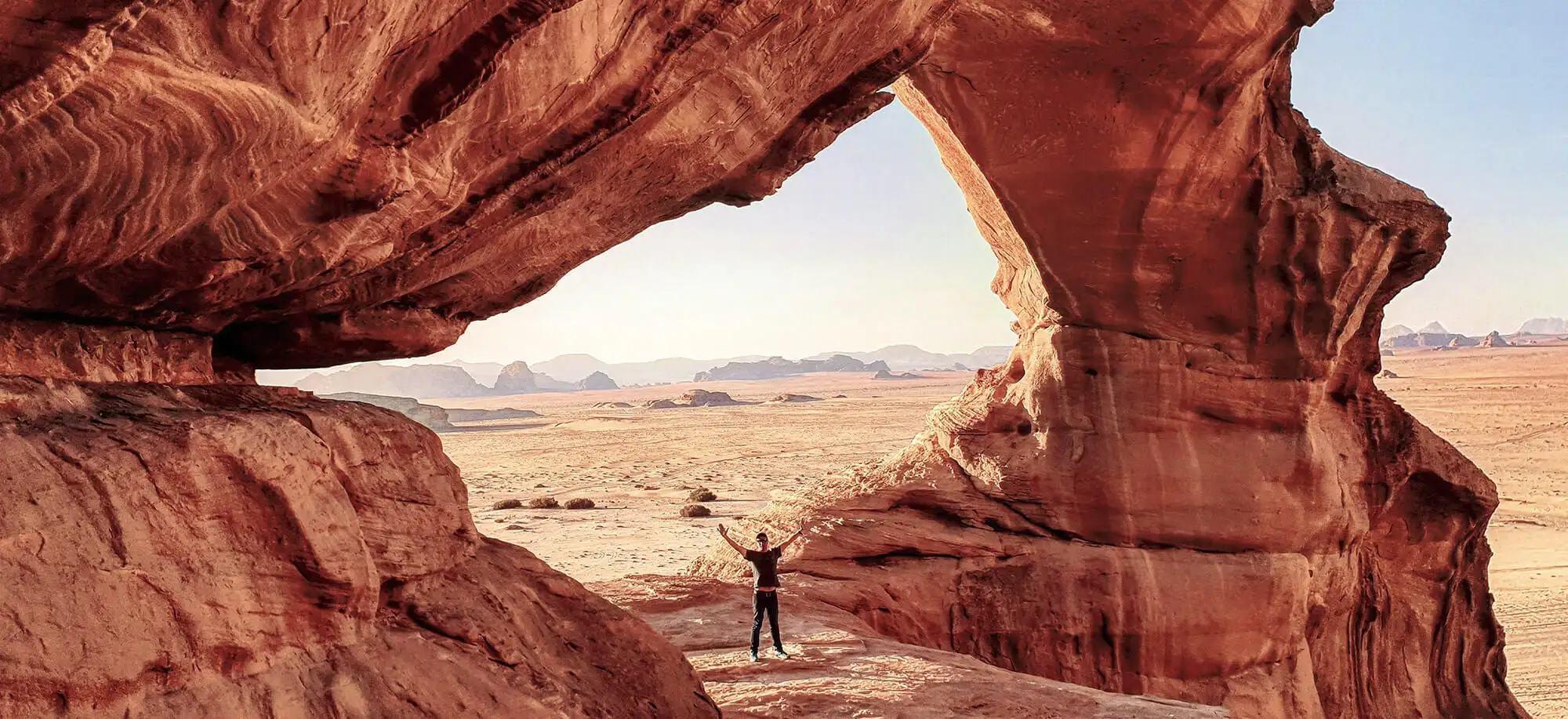 image-viajar-a-jordania-desierto-wadi-rum-g3.webp - Pangea Viajes