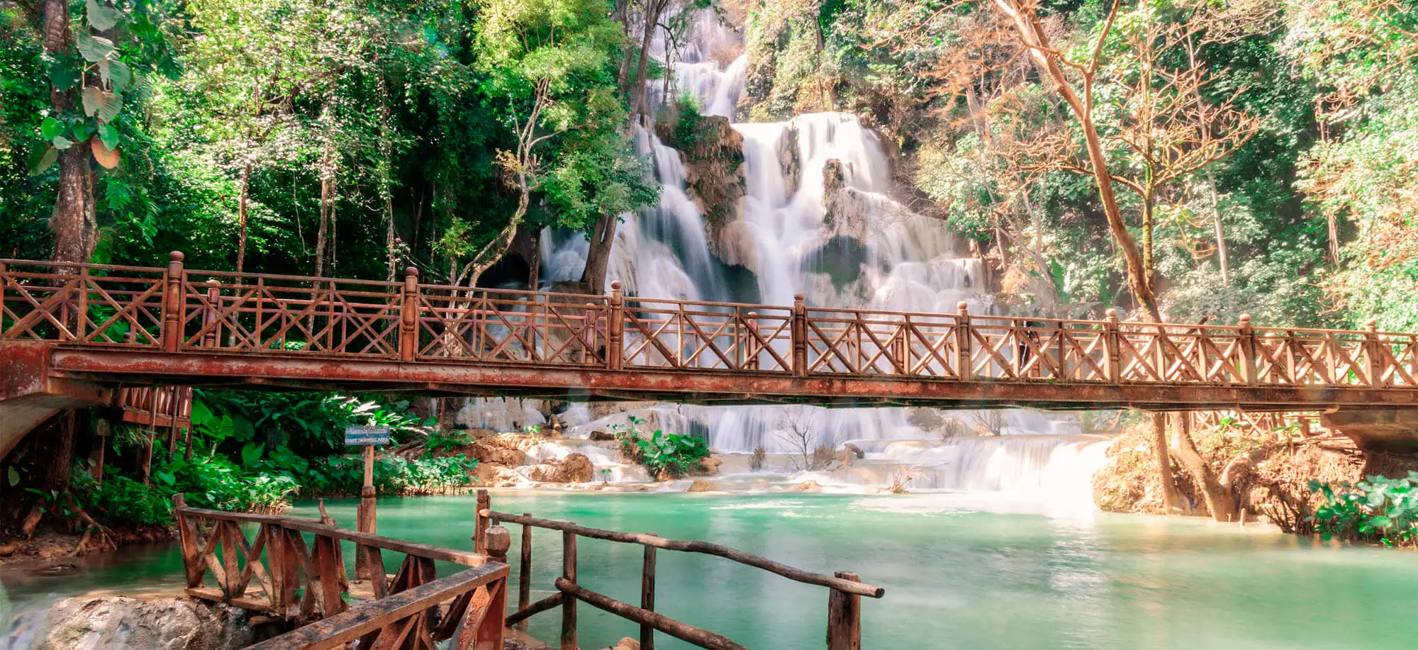 Viatges a les Cascades Kuang Si