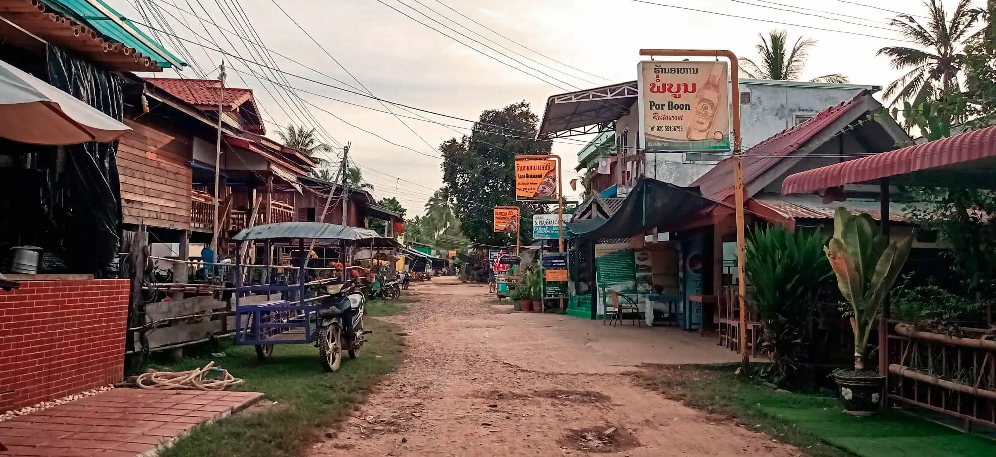 image-viajar-a-laos-isla-de-khong-g-2.webp - Pangea Viajes