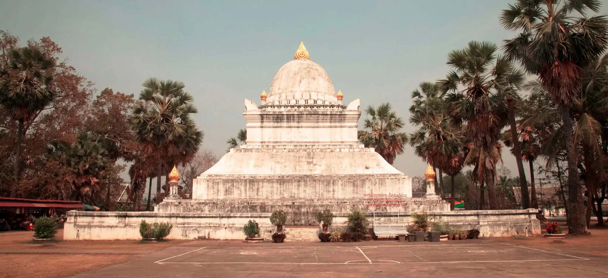 image-viajar-a-laos-wat-visoun-g-2.webp - Pangea Viajes