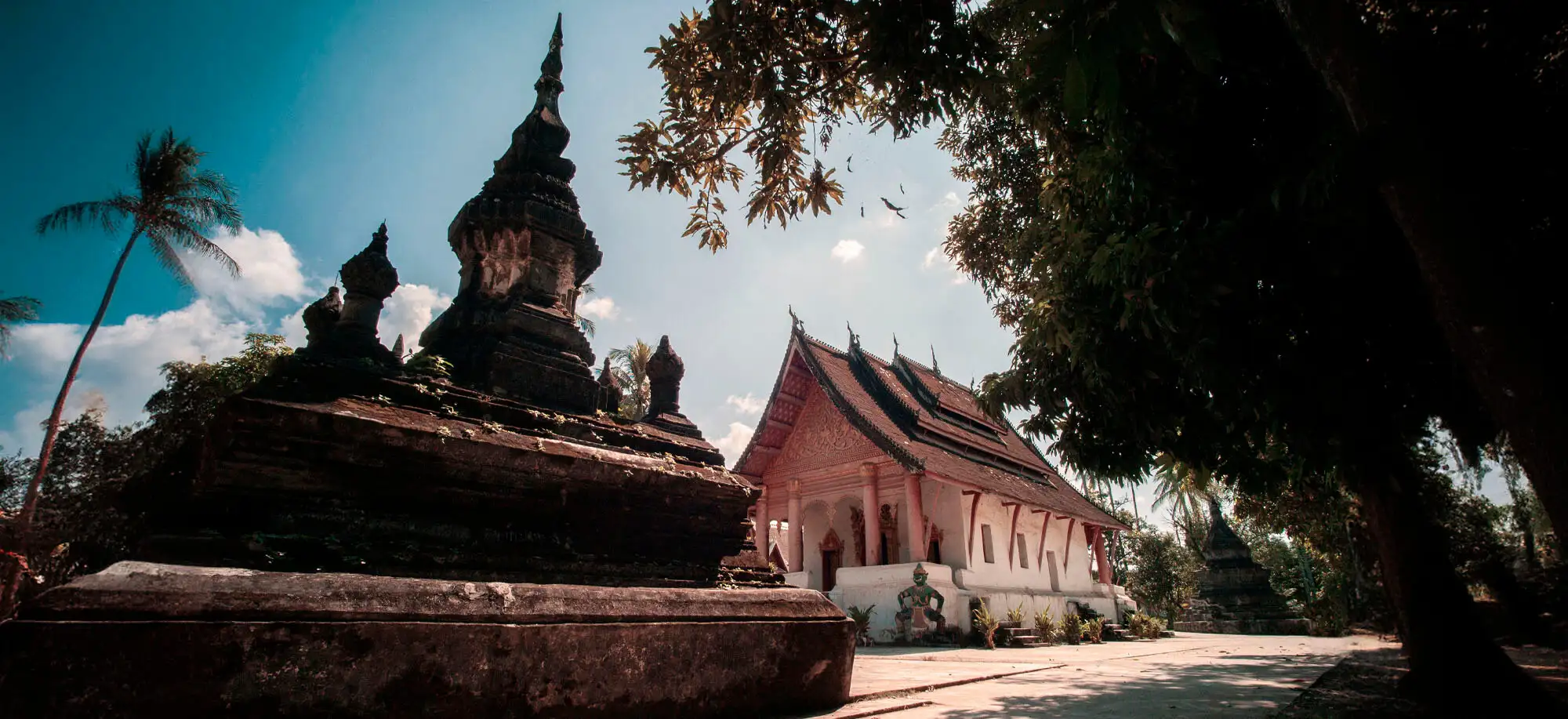 image-viajar-a-laos-wat-visoun-g-3.webp - Pangea Viajes