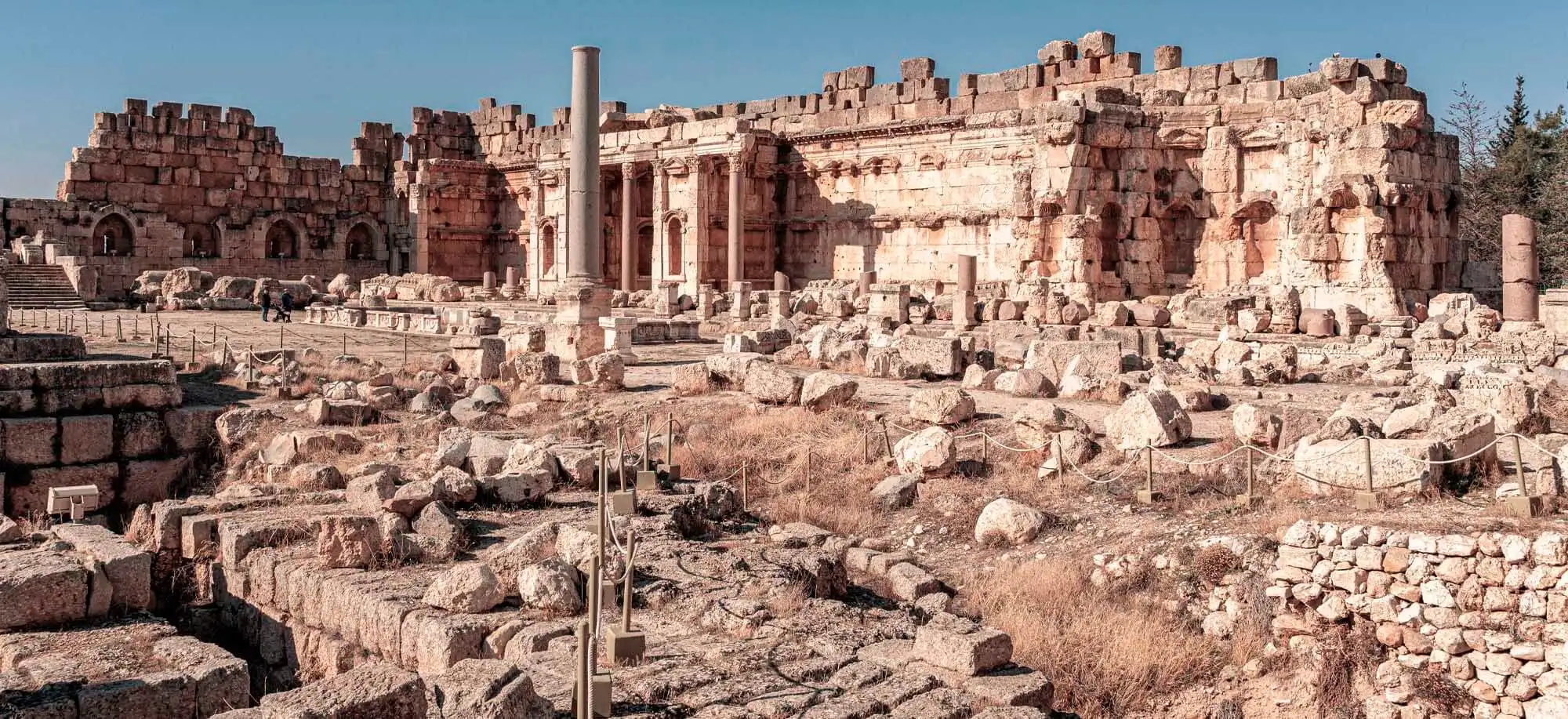 image-viajar-a-libano-baalbek-g-2.webp - Pangea Viajes