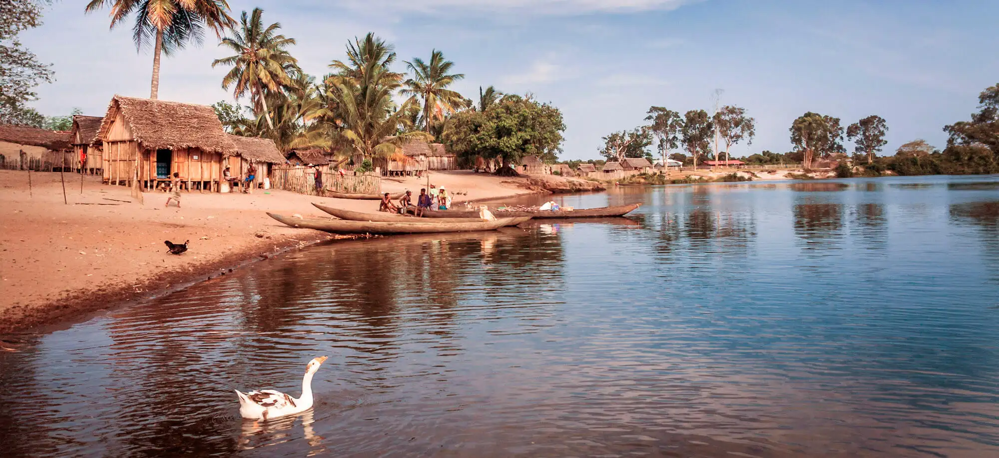 Viatges al Canal de Pangalanes