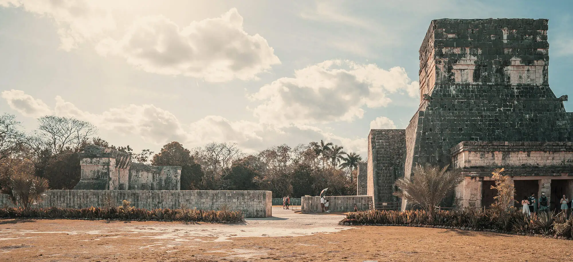 image-viajar-a-mexico-chichen-itza-g2.webp - Pangea Viajes