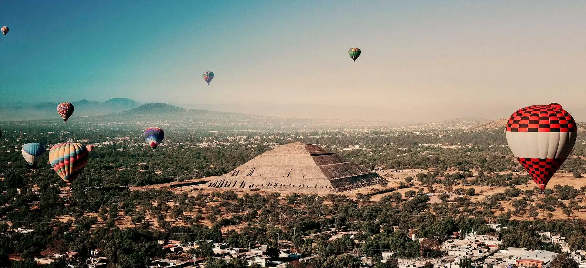 image-viajar-a-mexico-piramides-de-teotihuacan-g3.webp - Pangea Viajes