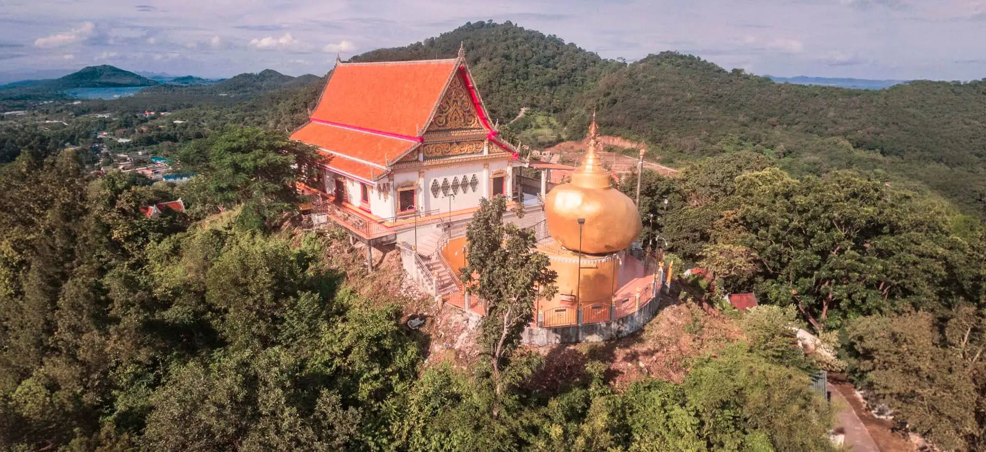 image-viajar-a-myanmar-pagoda-kyaiktiyo-g-3.webp - Pangea Viajes