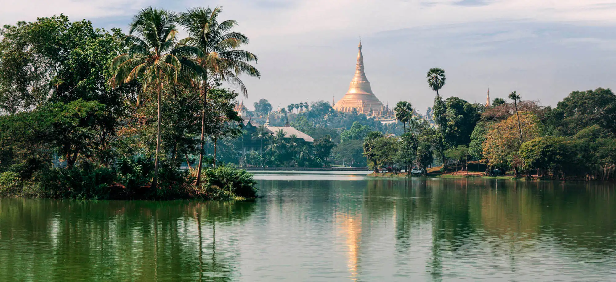 image-viajar-a-myanmar-pagoda-shwedagon-g-3.webp - Pangea Viajes