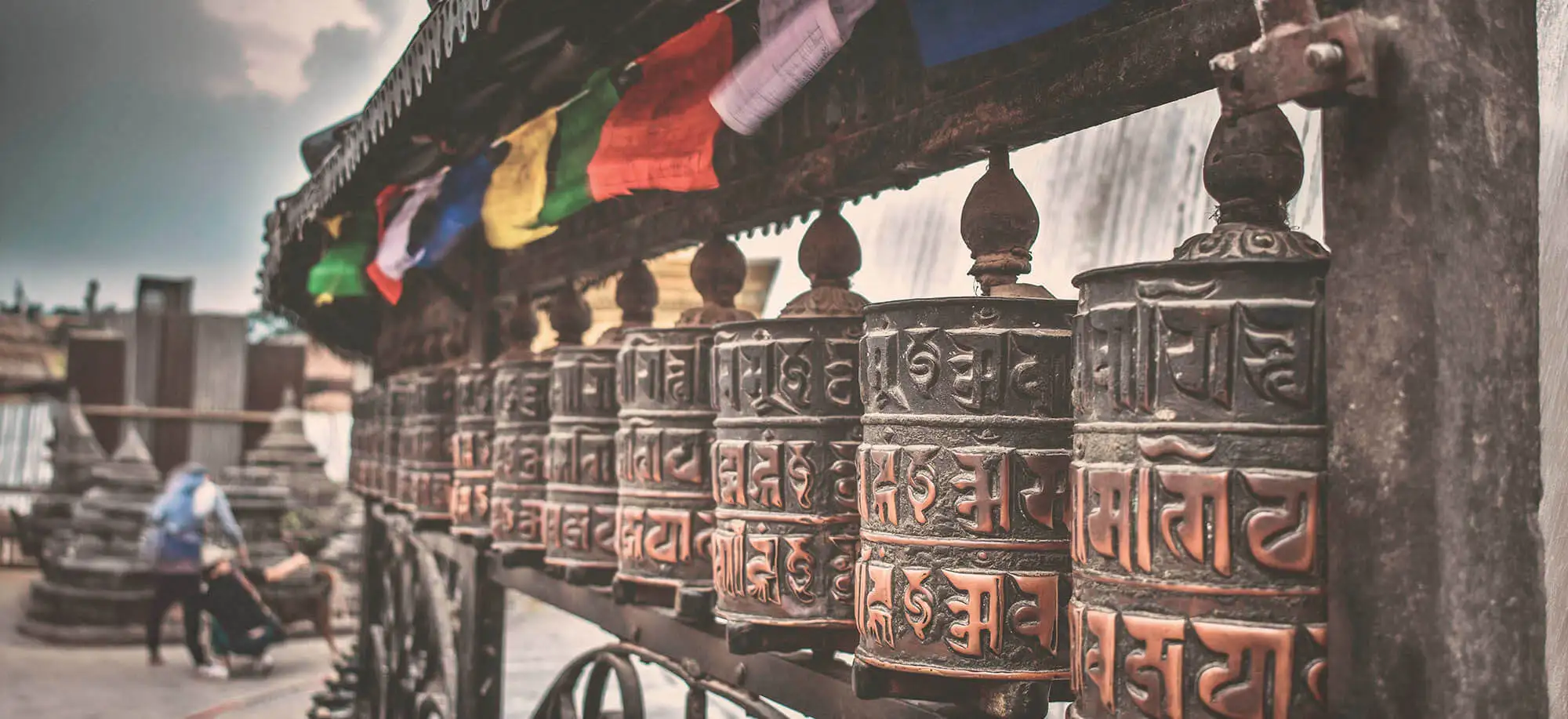 image-viajar-a-nepal-templo-de-swayambunath-g-1.webp - Pangea Viajes