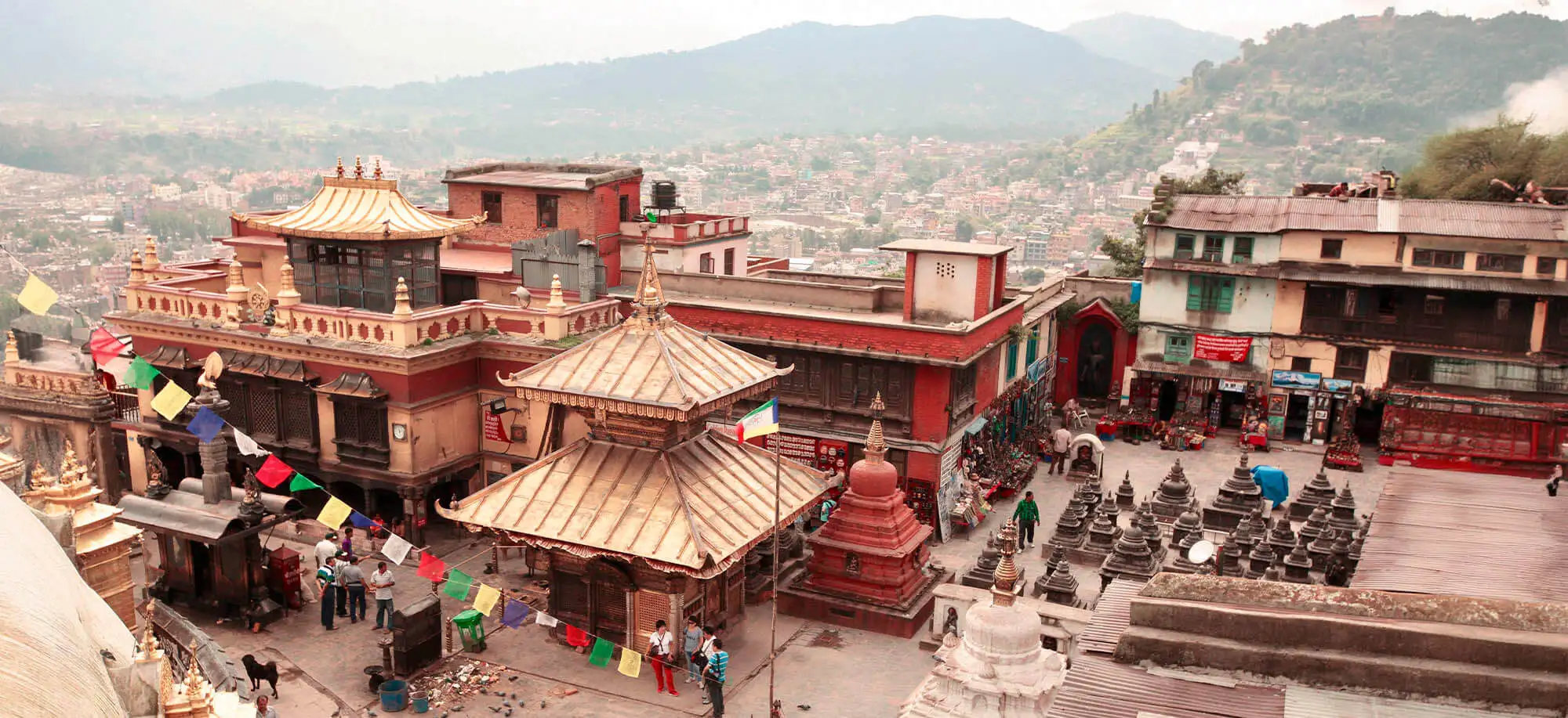 image-viajar-a-nepal-templo-de-swayambunath-g-2.webp - Pangea Viajes