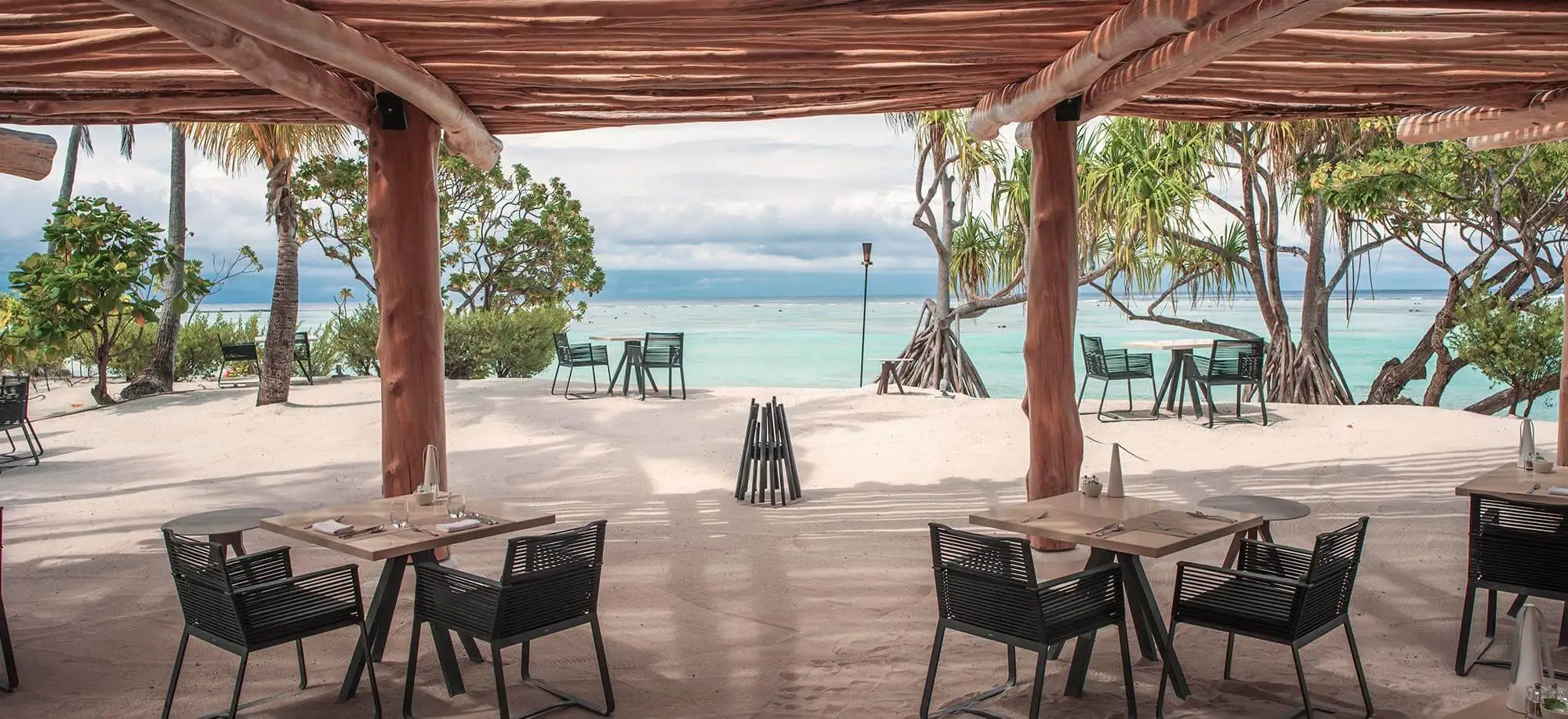 image-viajar-a-polinesia-francesa-tetiaora-g2.webp - Pangea Viajes