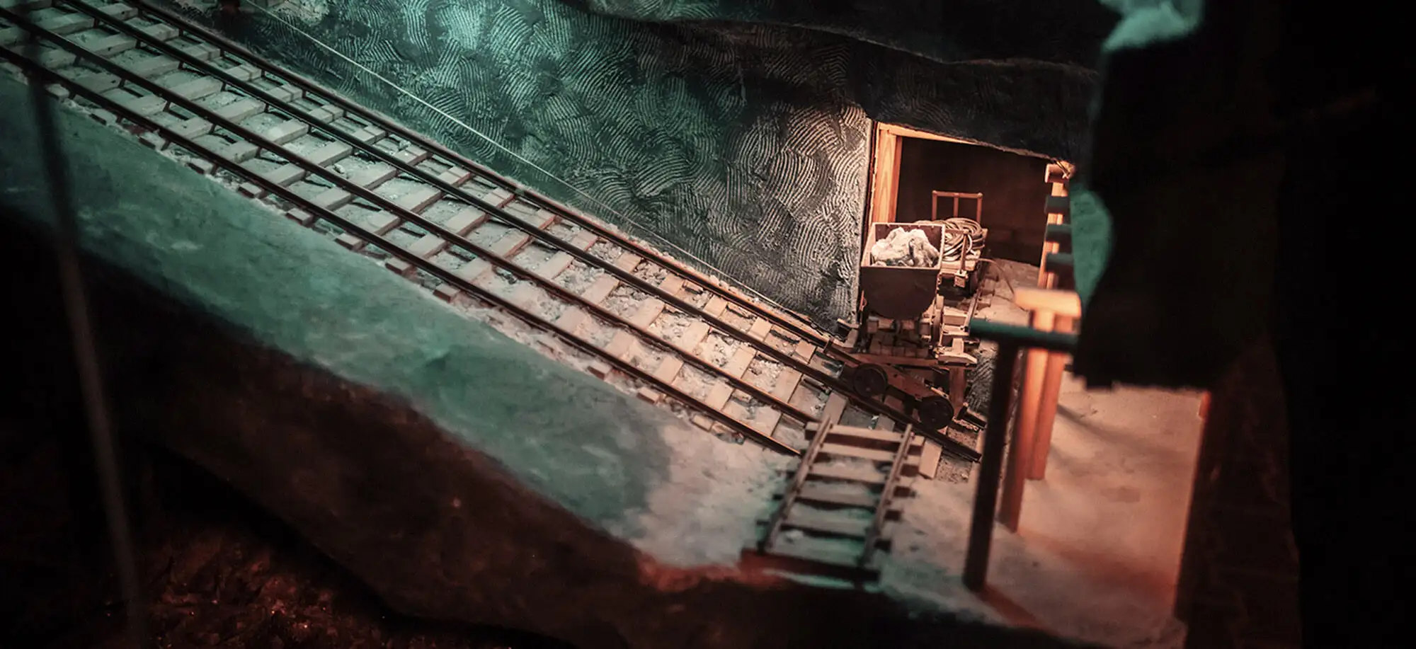 image-viajar-a-polonia-auschwitz y minas de sal-g-1.webp - Pangea Viajes