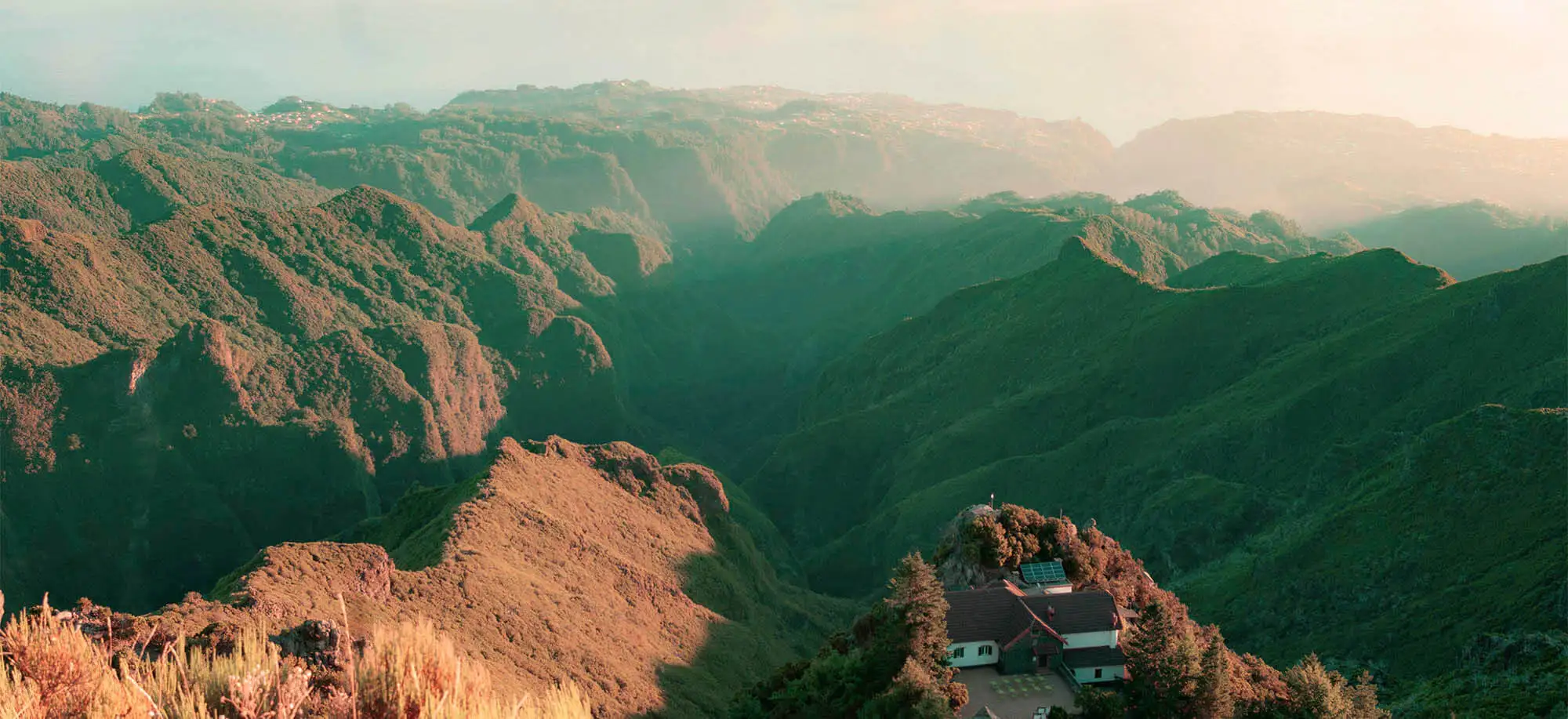 image-viajar-a-portugal-madeira-g2.webp - Pangea Viajes