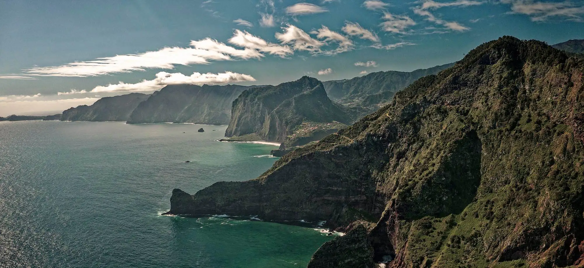 image-viajar-a-portugal-madeira-g3.webp - Pangea Viajes