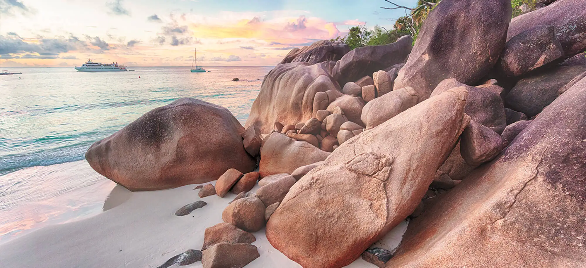 image-viajar-a-seychelles-Anse Lazio-g-3.webp - Pangea Viajes