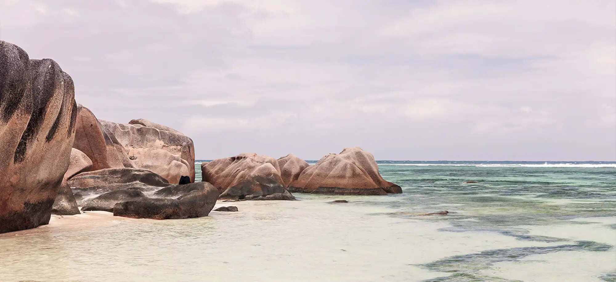 image-viajar-a-seychelles-la digue-g-1.webp - Pangea Viajes