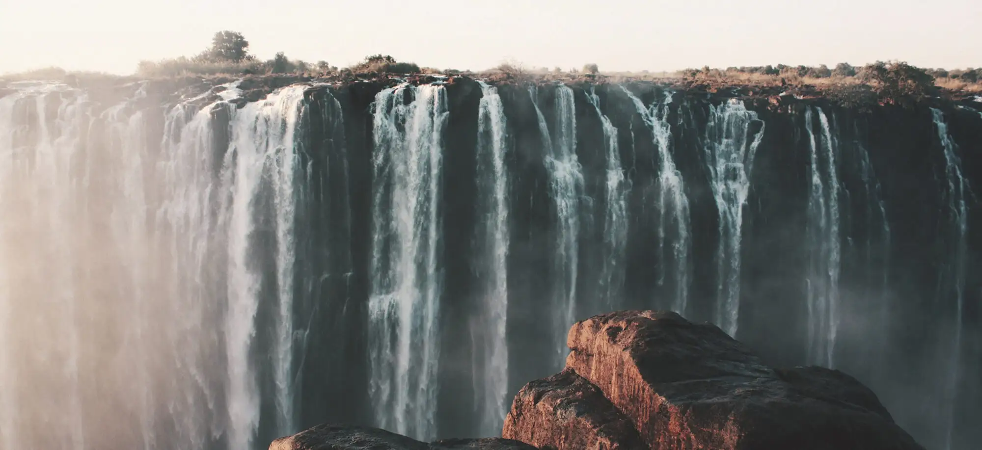 Viatges a les Cascades Victòria
