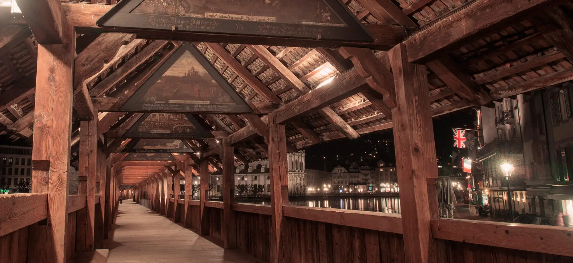 image-viajar-a-suiza-lucerna-g1.webp - Pangea Viajes